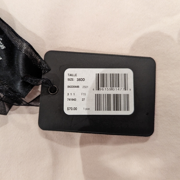 Ashley Graham 38DD - Picture 4 of 4